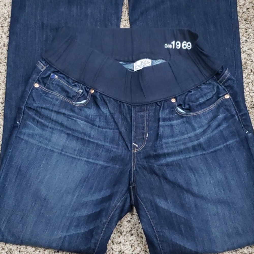 2 Gap Maternity sexy boot